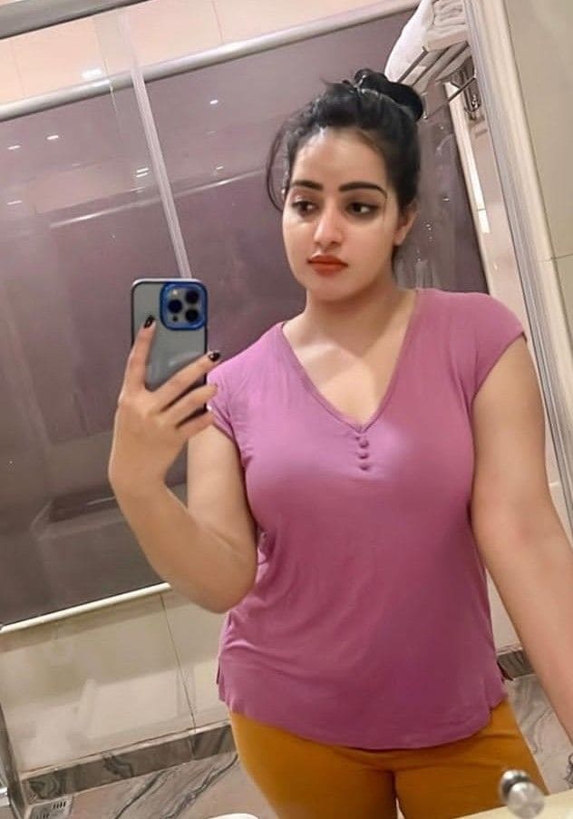 female Call Girls in Noida